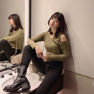 Mishow Autumn Basic Solid Slim Fit Off-the-shoulder Knit Sweater Women VNeck Long Sleeve Pullover Tops MX19D5452